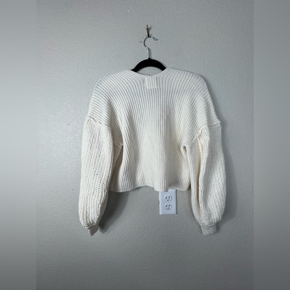 Free people vanguard chunky knit oversized bubble sleeve cream sweater XS - Picture 5 of 8